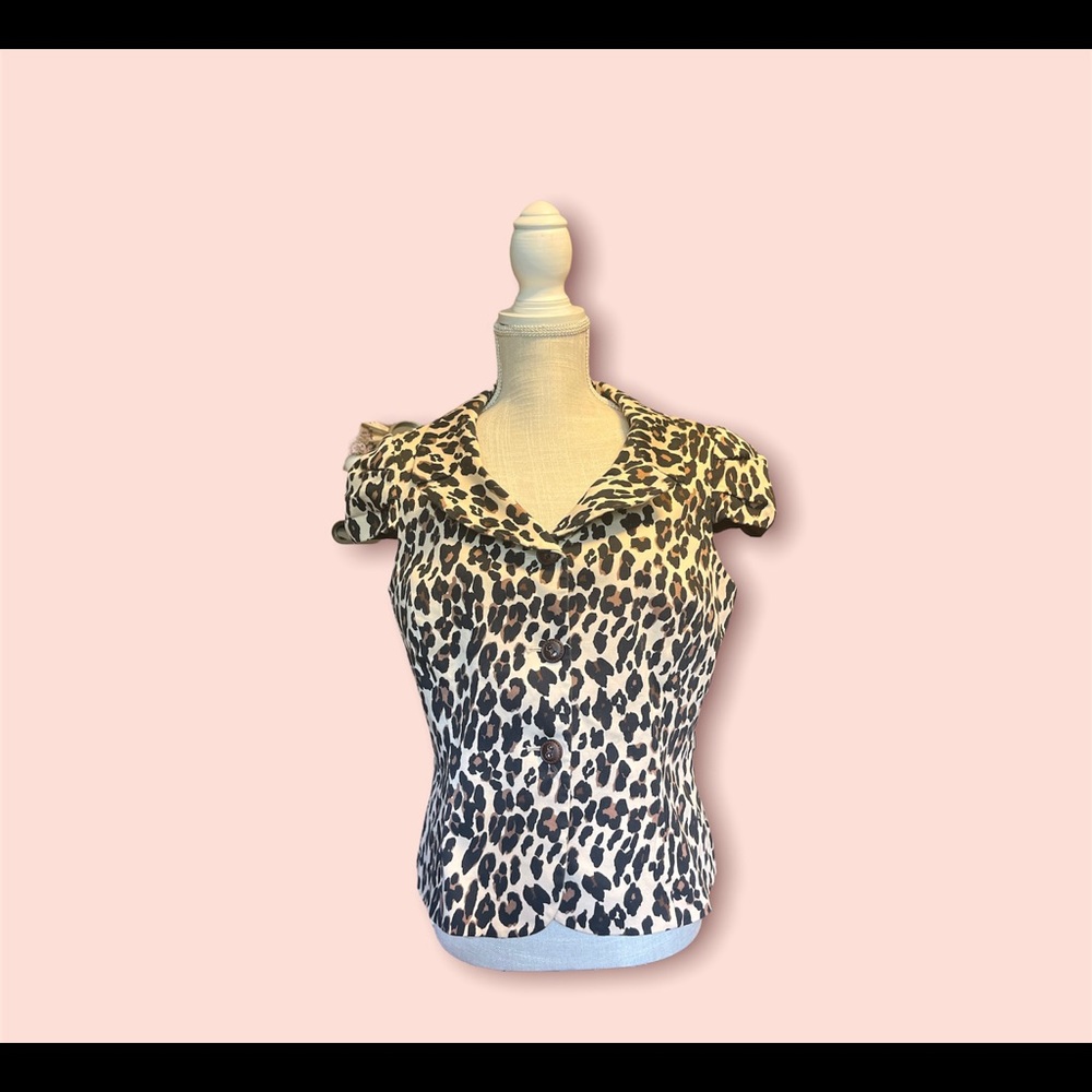 Tahari Leopard Top